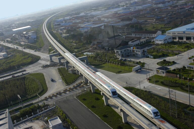 Transrapid Shanghai: 99,89% Pünktlichkeit und 28 Mio. Kilometer Laufleistung