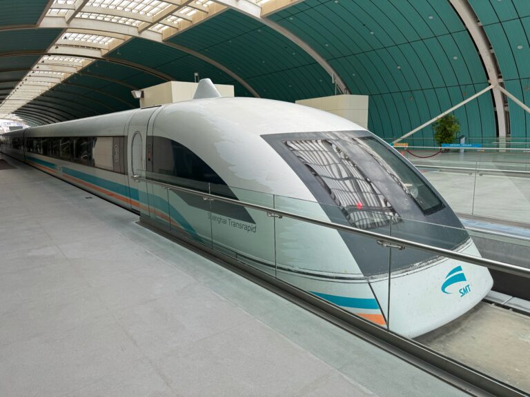 501 km/h in China, 603 km/h in Japan, in Deutschland? Eingestellt!